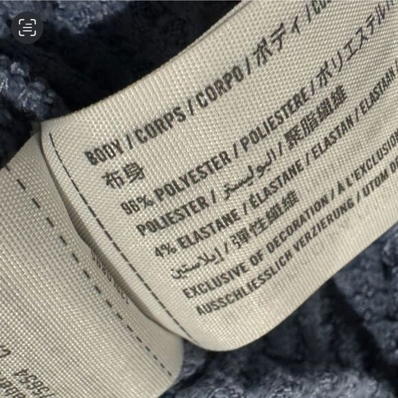 Abercrombie and Fitch Soft AF Cozy Blue Waffle Knit Long Sleeve Top Womens Small - Picture 3 of 3